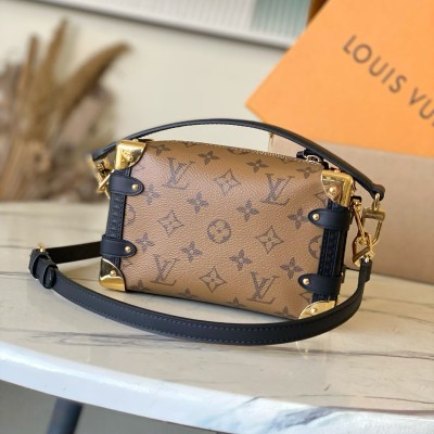 Louis Vuitton - Cruise 2023 Mini Bag Yellow Flower M47139