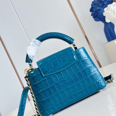 Louis Vuitton - Capucines Mini Green Crocodile Embossed Gold Diamond Handbag M13737