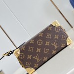 Louis Vuitton Locker Dopp Kit M29313 Monogram Canvas Toiletry Bag with Metal Corner Protectors