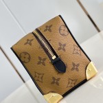 Louis Vuitton Locker Dopp Kit M29313 Monogram Canvas Toiletry Bag with Metal Corner Protectors
