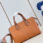 Louis Vuitton Speedy P9 Bandoulière 25 Monogram leather handbag N89119 with polished metal hardware and lambskin lining