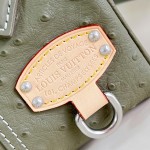 Louis Vuitton Speedy P9 Bandoulière 18 ostrich embossed leather handbag N89151 with polished metal hardware and lambskin lining