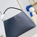 Louis Vuitton Capucines Souple Large M26259 smooth leather handbag with top handles and removable shoulder strap