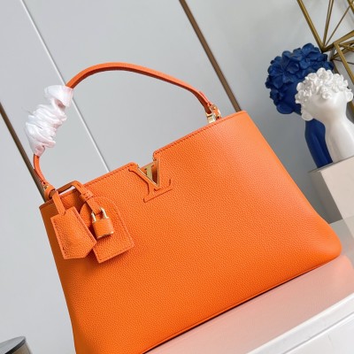 Louis Vuitton - Capucines Souple Large M26259 Smooth Leather Handbag