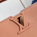 Louis Vuitton Capucines Souple Large M26259 smooth leather handbag with top handles and removable shoulder strap