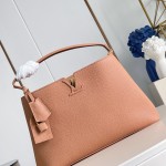 Louis Vuitton Capucines Souple Large M26259 smooth leather handbag with top handles and removable shoulder strap