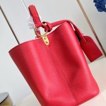 Louis Vuitton Capucines Souple Large M26259 smooth leather handbag with top handles and removable shoulder strap