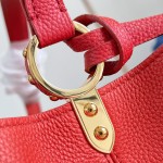 Louis Vuitton Capucines Souple Large M26259 smooth leather handbag with top handles and removable shoulder strap