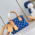  Louis Vuitton Speedy P9 Bandoulière 20 M28185 blue leather handbag with Monogram pattern and detachable strap