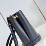Louis Vuitton LV Bloom Mini Hobo M27260 smooth leather handbag with LV letter and Monogram Flower details