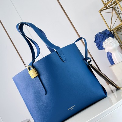 Louis Vuitton - Low Key Cabas MM M25341 Sky Blue Leather Tote Bag