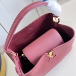 Louis Vuitton Capucines Souple Large M26259 smooth leather handbag with top handles and removable shoulder strap
