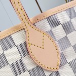 Louis Vuitton Neverfull GM N40602 Damier Ebene canvas tote bag with steel hardware and detachable zip pouch