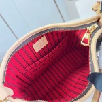  Louis Vuitton Lineup BB M28423 Monogram canvas handbag with leather trim and adjustable shoulder strap