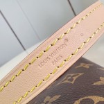  Louis Vuitton Lineup BB M28423 Monogram canvas handbag with leather trim and adjustable shoulder strap