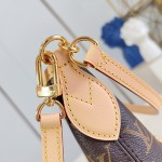  Louis Vuitton Lineup BB M28423 Monogram canvas handbag with leather trim and adjustable shoulder strap