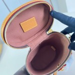 Louis Vuitton Watering Can M27563 Monogram canvas handbag with top handle and detachable shoulder strap
