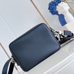 Louis Vuitton Nil M27999 soft leather bag with adjustable shoulder strap and LV Blason jacquard lining
