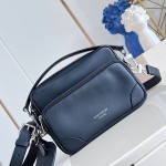 Louis Vuitton Nil M27999 soft leather bag with adjustable shoulder strap and LV Blason jacquard lining