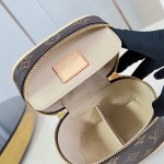 Louis Vuitton Speedy Bandoulière 20 M29459 LV Stamp canvas handbag with striped mini Monogram design