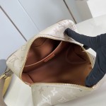  Louis Vuitton Locker Dopp Kit M29426 Monogram Surplus Canvas Toiletry Bag with Embossed Monogram Pattern