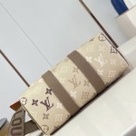  Louis Vuitton Keepall Bandoulière 25 M29272 Damoflage Coated Canvas Travel Bag with Leather Handles
