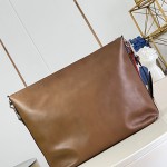 Louis Vuitton Vagabond Hobo M28392 soft tanned leather shoulder bag with an adjustable woven strap, padlock, and LV Blason jacquard lining