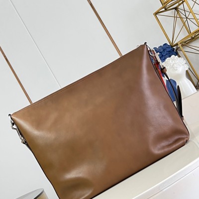 Louis Vuitton - Vagabond Hobo M28392 Soft Tanned Leather Shoulder Bag