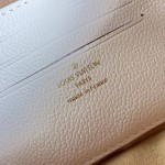  Louis Vuitton Wallet On Chain Ivy M29502 Monogram Empreinte Couture Leather Bag with Removable Gold Chain and Leather Strap