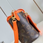 Louis Vuitton Neverfull Inside Out BB cream and red leather replica handbag with heart embroidery and removable zippered pouch