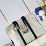  Louis Vuitton Escale M28503 Cotton Beach Tote Bag with Lifebuoy Name Tag, Exterior Pocket, and Exclusive Summer Accessories