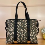 Louis Vuitton-style Takashi Murakami M95783 camouflage Monogram tote bag with spacious interior