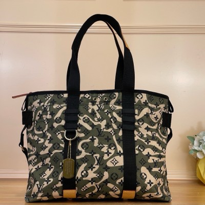 Louis Vuitton - LV × Takashi Murakami Tote M95783 Camo Monogram Bag