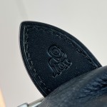 Louis Vuitton Speedy P9 Bandoulière 30 M26180 black studded leather handbag with crystal-inspired details