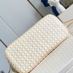  Louis Vuitton LV Stamp Neverfull MM M28457 mini Monogram canvas tote bag with LV Circle charm