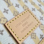  Louis Vuitton LV Stamp Neverfull MM M28457 mini Monogram canvas tote bag with LV Circle charm