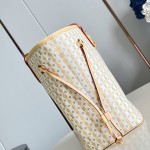  Louis Vuitton LV Stamp Neverfull MM M28457 mini Monogram canvas tote bag with LV Circle charm