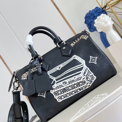 Louis Vuitton - Speedy P9 Bandoulière 30 M26175 Graffiti Monogram Leather Bag by Nigo