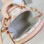  Louis Vuitton Boîte Chapeau PM M27961 Monogram Origine canvas bag with natural cowhide leather trim