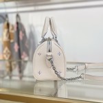 Louis Vuitton Speedy Bandoulière 20 M2A099 premium fabric handbag with metal hardware